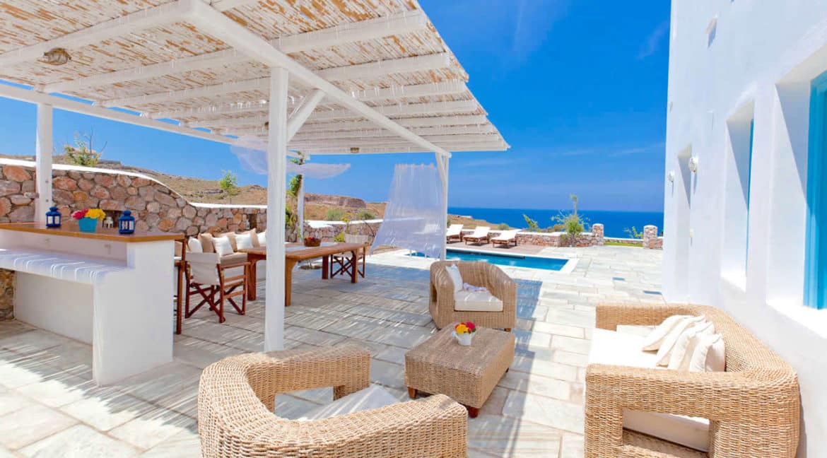 Luxury Villas in Santorini, Santorini Real Estate