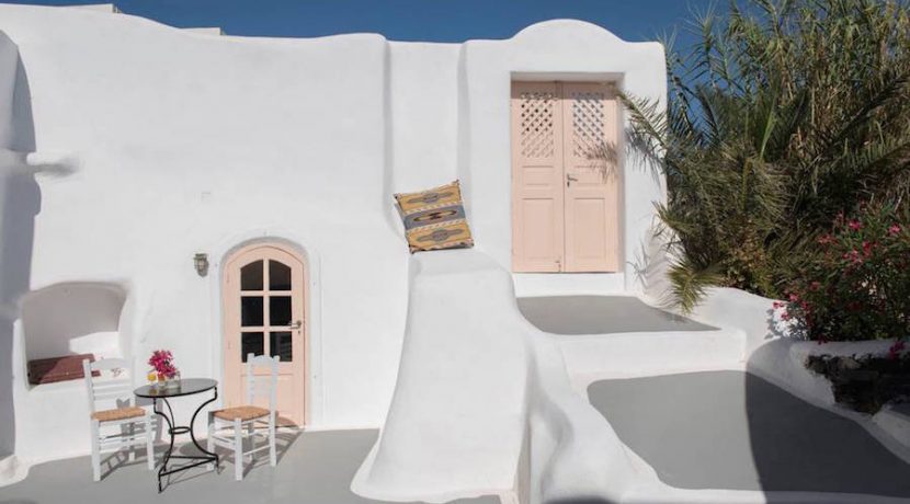 Santorini Finikia for Sale 19