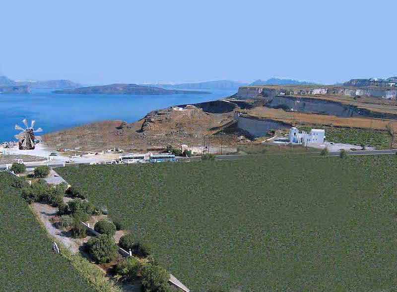 Land of 30.000 sqm with Sea View and Caldera view, Santorini