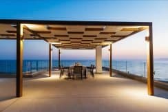 Amazing Seafront Villa at Crete 34