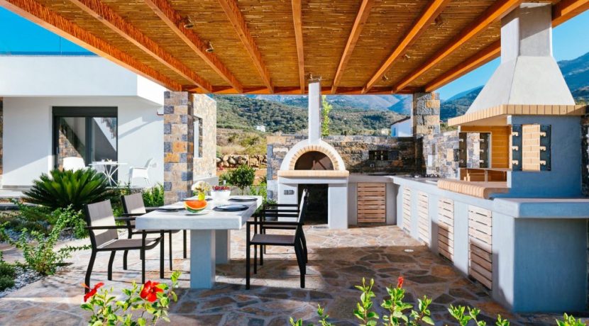 Amazing Seafront Villa at Crete 72