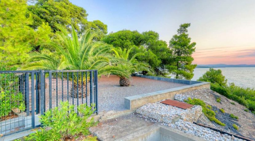Big Seafront Villa for Sale Halkidiki Sithonia 4