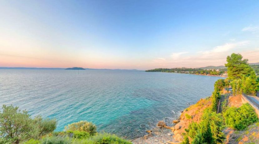 Big Seafront Villa for Sale Halkidiki Sithonia 5