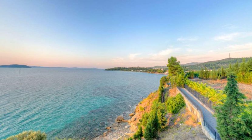 Big Seafront Villa for Sale Halkidiki Sithonia 6