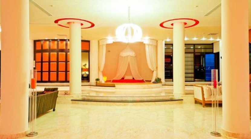 Super Seafront Villa at Crete 6