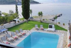 Villa first at the sea Corfu 18