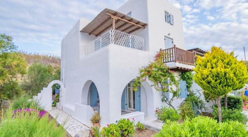 Beautiful House in Mykonos For Sale 2