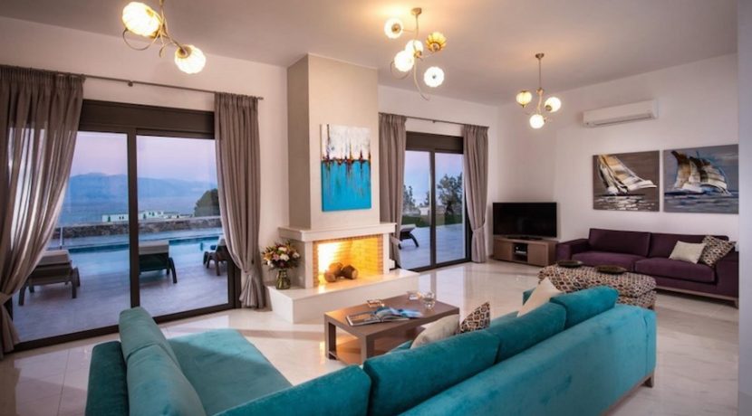 Luxury House in Crete 3