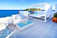 Waterfront Villa Crete 0