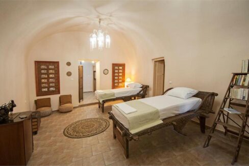 Villas for Sale in Santorini Messaria 11