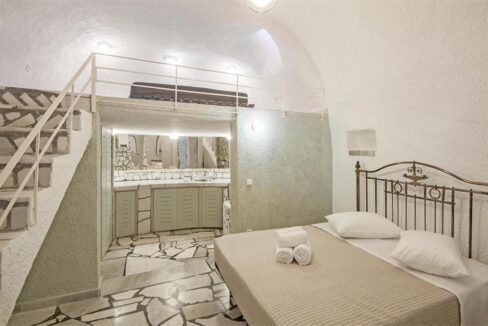 Villas for Sale in Santorini Messaria 3