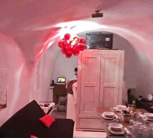 Caves Santorini 28