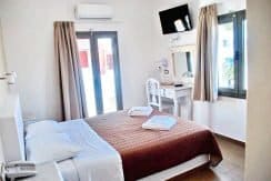 Hotel of 80 Rooms in Santorini
