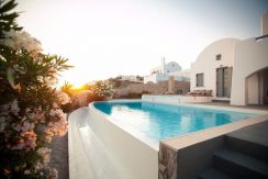 NEW Complex of 5 Luxury Villas for Sale in Santorini, Akrotiri 1
