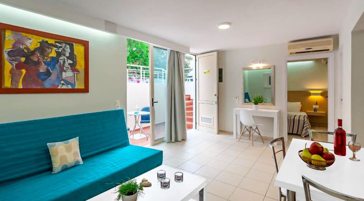 Villa of 5 Holiday apartments in Crete. Properties in Crete. Business in Crete 14
