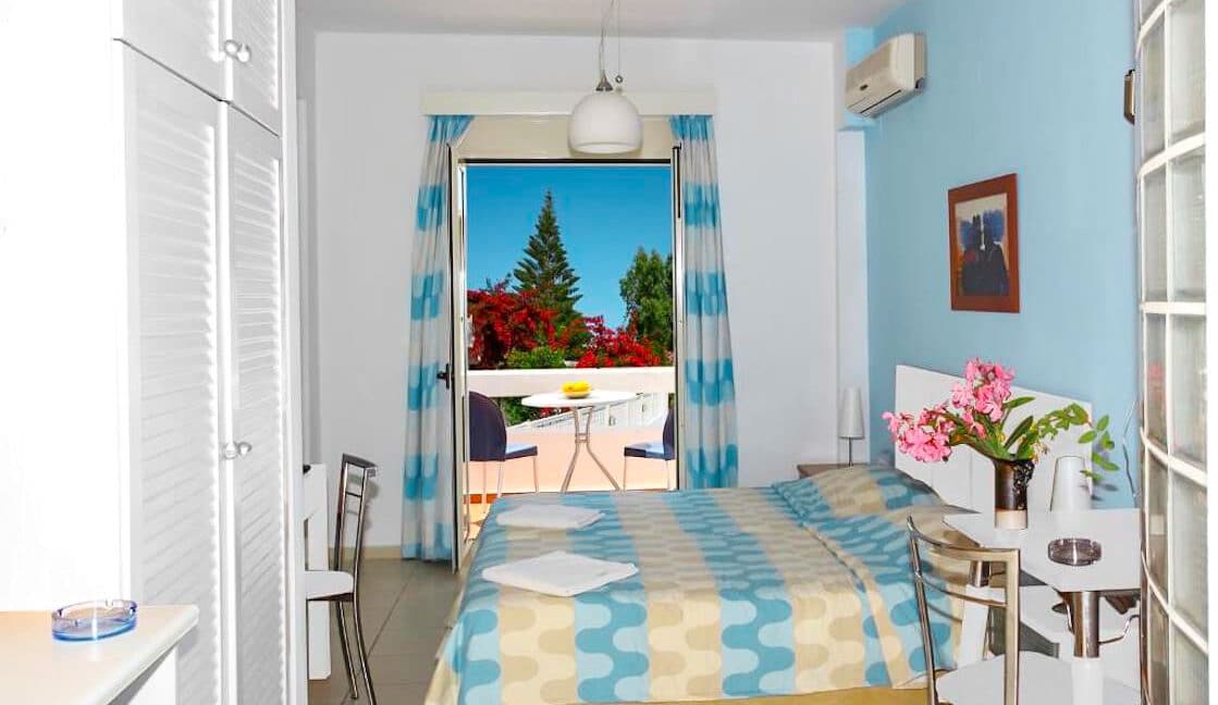 Villa of 5 Holiday apartments in Crete. Properties in Crete. Business in Crete 9