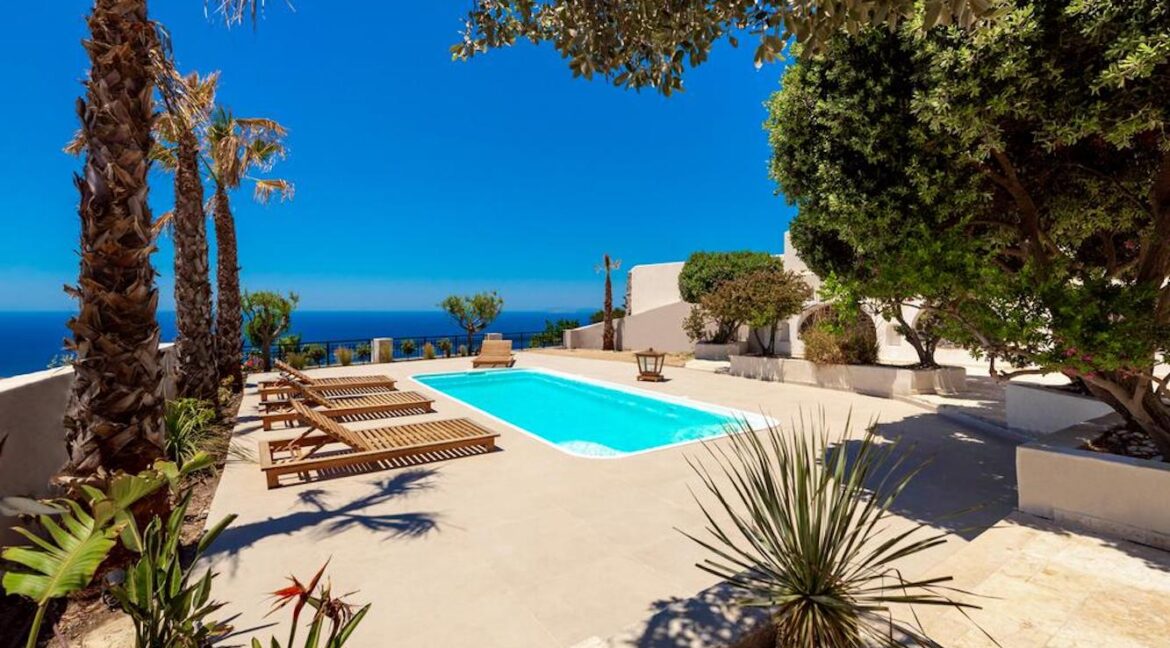 Villa Santorini at Imerovigli with sea view 24