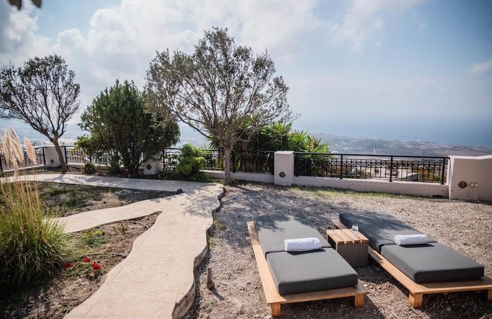 Villa Santorini at Imerovigli with sea view 9