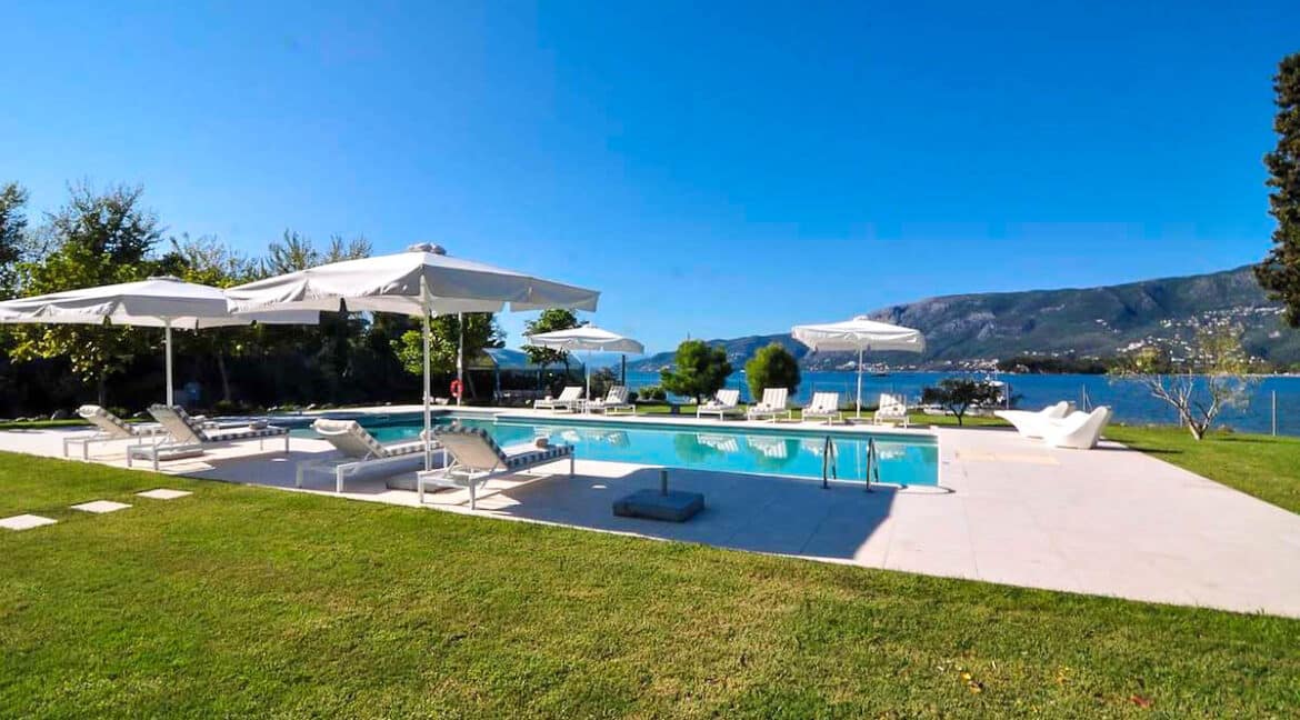 Seafront Minimal Villa at Corfu 25