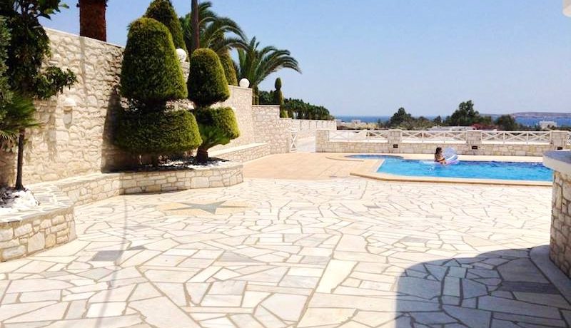 Big Villa with Big Land Plot by the Sea Paros 6