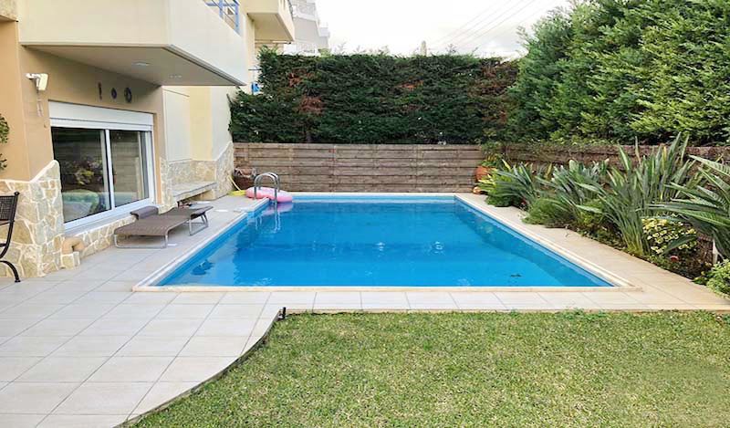 Maisonette in Voula with private pool