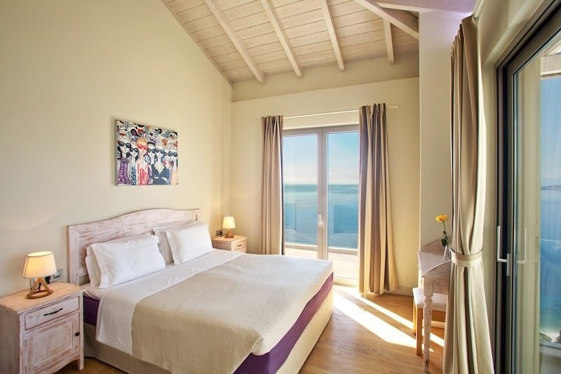 Luxury Villa for Sale in Nissaki Corfu, East / North  Corfu in 39.726650828933,19.907274147955,18