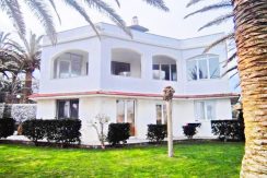 Seafront Villa with Big Land in Rethymno Crete 5
