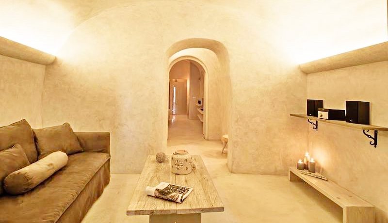 2 Caldera Cave Houses at Oia Santorini for Sale 15