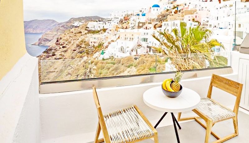 2 Caldera Cave Houses at Oia Santorini for Sale 7