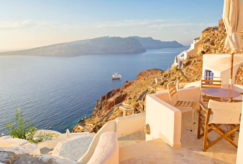 Excellent Cave House at Oia of Santorini with 2 Bedrooms and amazing Caldera View