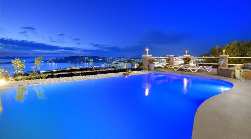 Super Villa in Mykonos with 5 Bedrooms and Sea Views 24