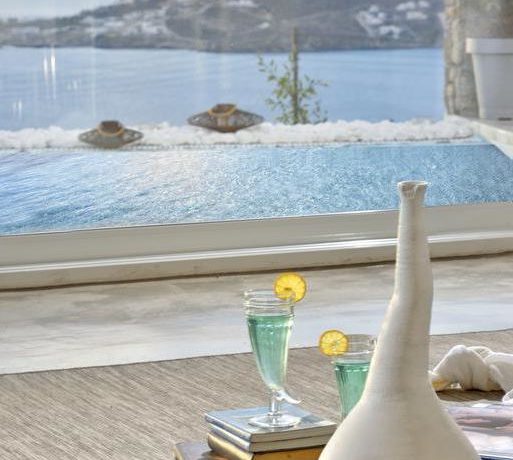 Super Villa in Mykonos with 5 Bedrooms and Sea Views 26