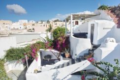 House for Sale in Santorini 1