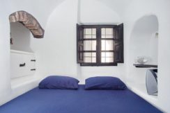 House for Sale in Santorini 15