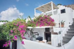 House for Sale in Santorini 4