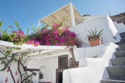 House for Sale in Santorini 5