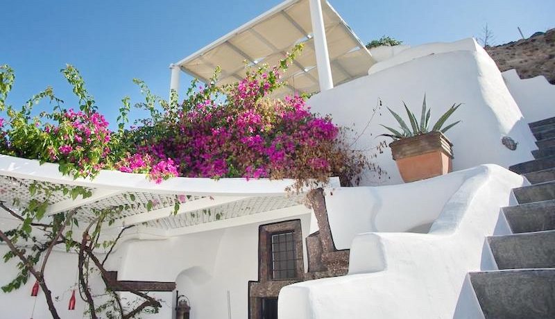 House for Sale in Santorini 5