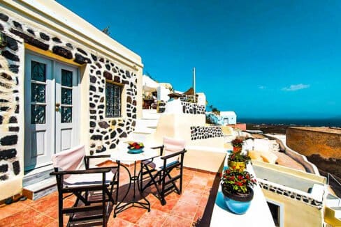 Luxury Hotel for Sale Oia, Foinikia Santorini 1