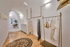 Super Lux Villa in Oia Santorini for Sale 6