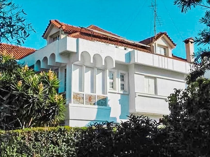Villa For Sale Vouliagmeni Attica, 700sq.m, 7 bedrooms