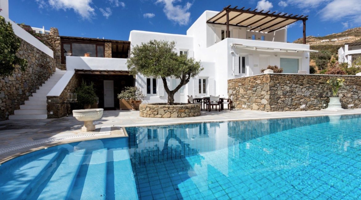 Hotel Mykonos For Sale 1