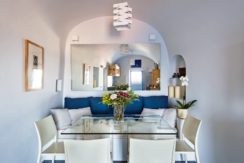 Luxury Cave House at Oia Santorini 15