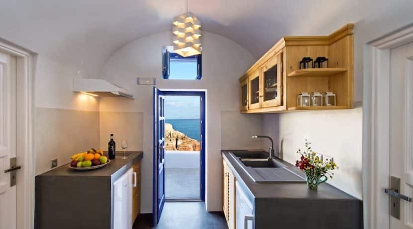 Luxury Cave House at Oia Santorini 17