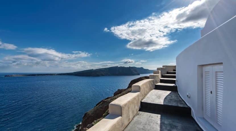 Luxury Cave House at Oia Santorini 20