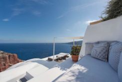 Luxury Cave House at Oia Santorini 22