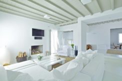 Luxury-Villa-in-Kalafatis-Mykonos-13