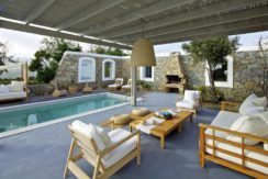 Luxury-Villa-in-Kalafatis-Mykonos-17