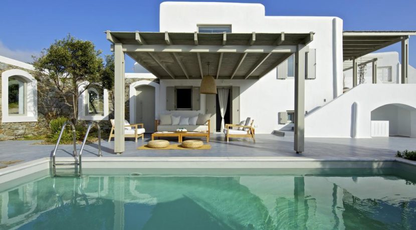 Luxury-Villa-in-Kalafatis-Mykonos-19