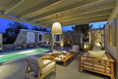 Luxury-Villa-in-Kalafatis-Mykonos-24