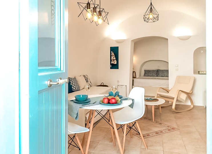 Studio Apartment at Pyrgos Santorini 13